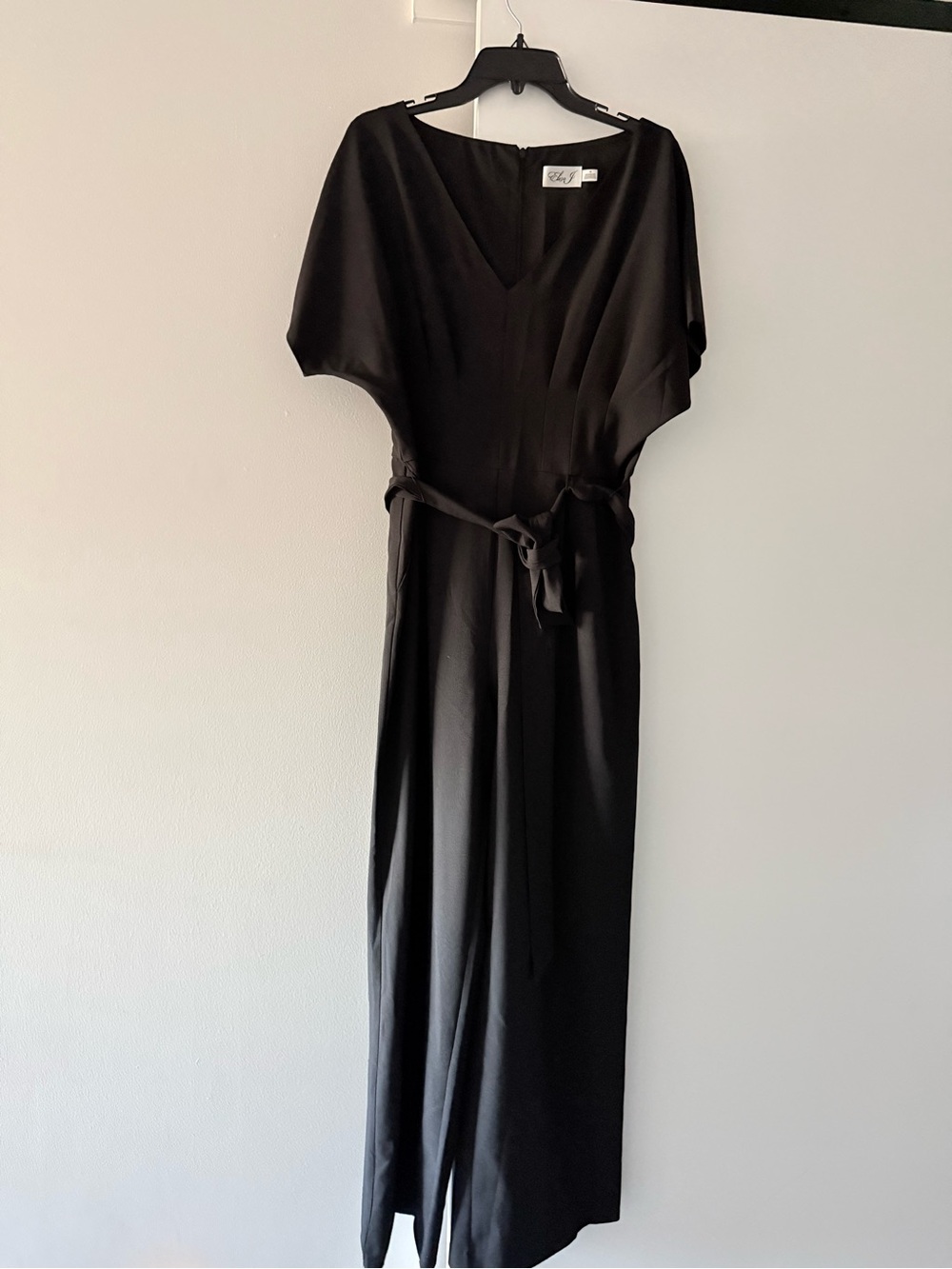 Black V-Neck Belted Maxi Dress - Elegant Women's Dress